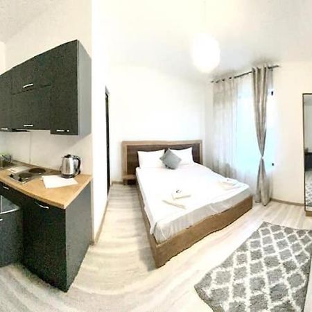 Апарт отель Ipsilanti House Яссы Экстерьер фото
